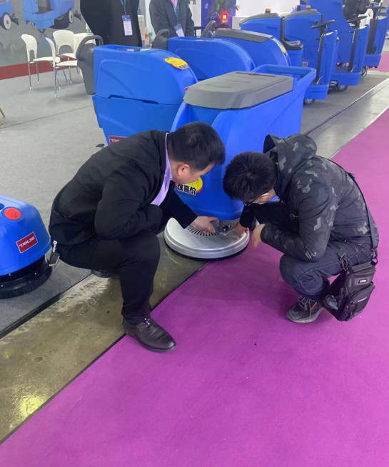 泉州小型电动洗地机是否适合用于环卫保洁