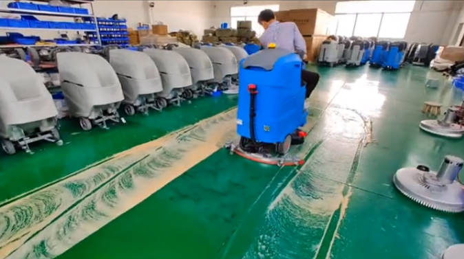 泉州2023年还在用人工的物业保洁不妨试试洗地机吧